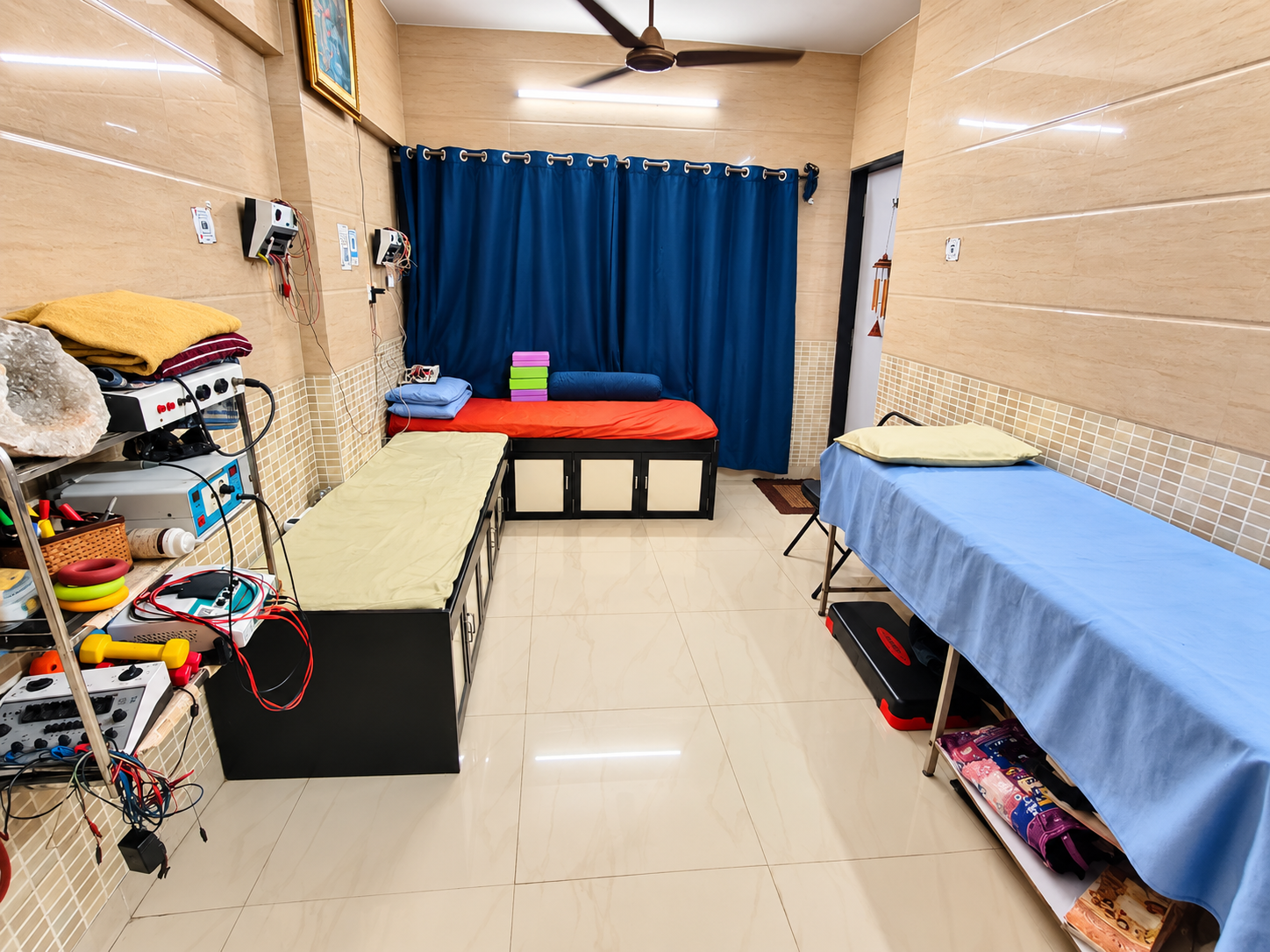Treatment bays and rehabilitation suites at Mira Road