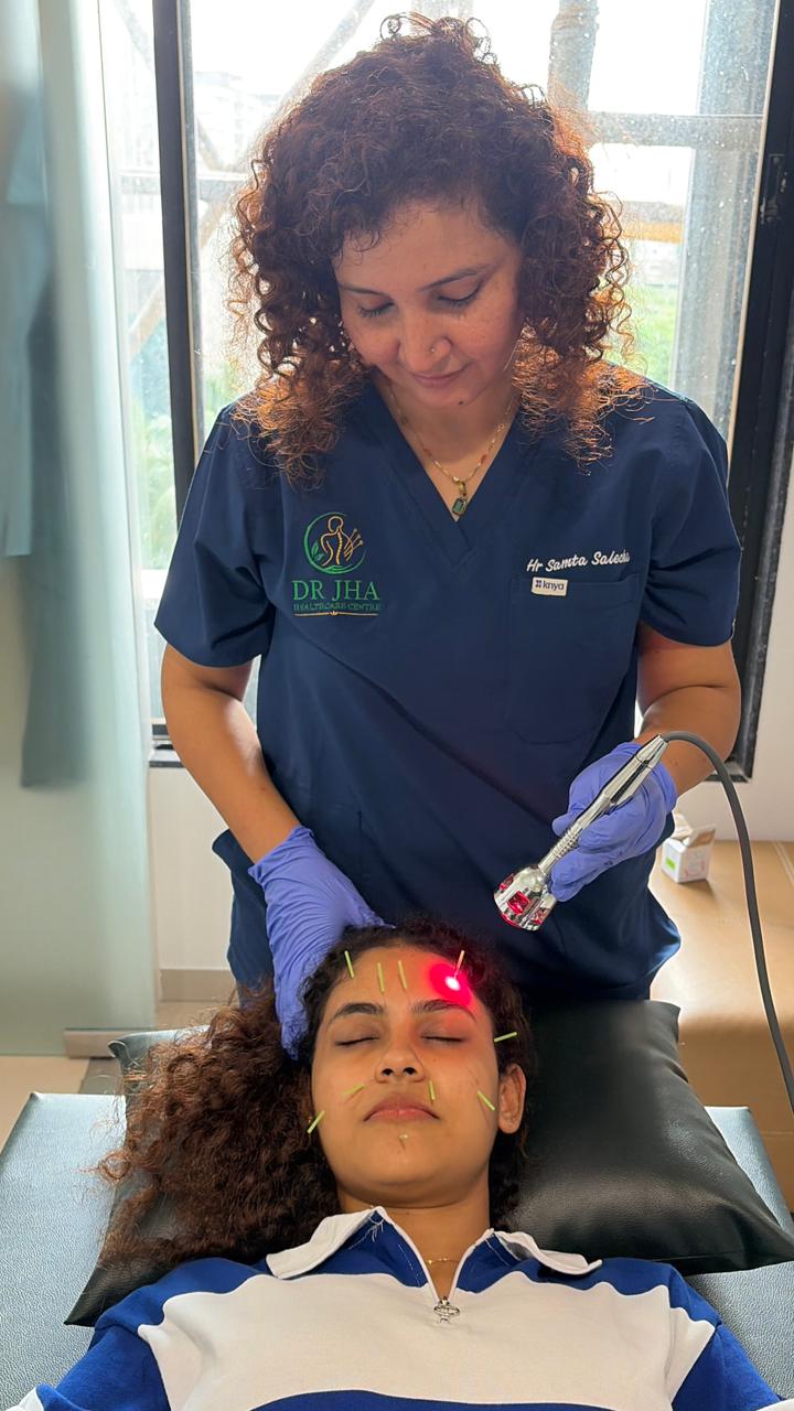 Cosmetic acupuncture and facial laser in Surat clinic
